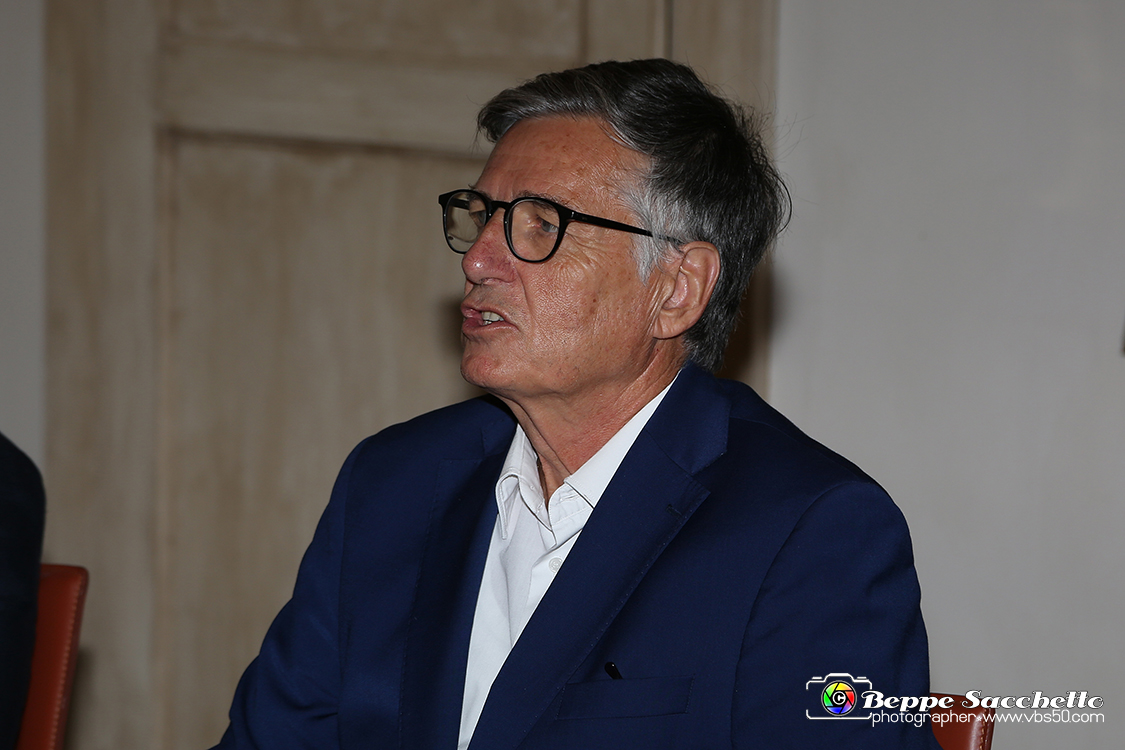 VBS_0683 - Presentazione Mostra 'Una rotaia lunga 170 anni'.jpg
